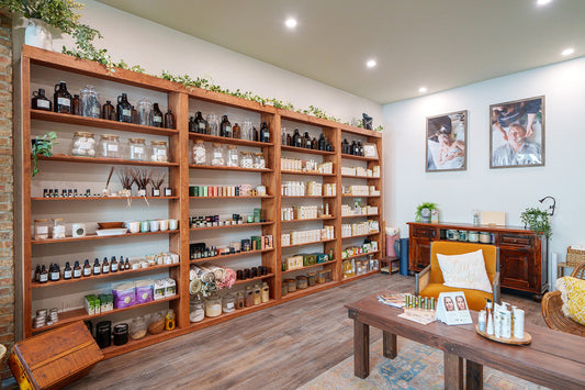 What Makes an Apothecary Different From a Regular Store?