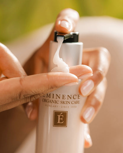 Tulsi & Snow Mushroom Cleansing Milk